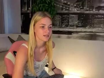steshablond from Chaturbate