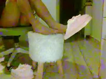 Storeis_of_my_feet webcams show profile image 