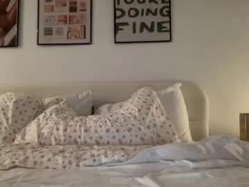 summerolsenn from Chaturbate