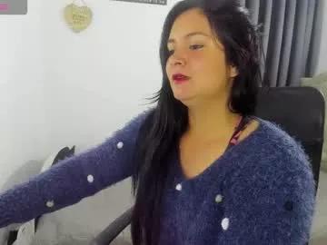 sunnycurvymf from Chaturbate