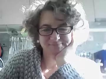 sunnylarrah11 from Chaturbate