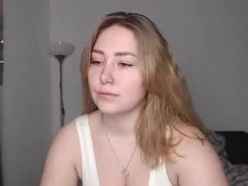 sunshinebeatrice11 from Chaturbate