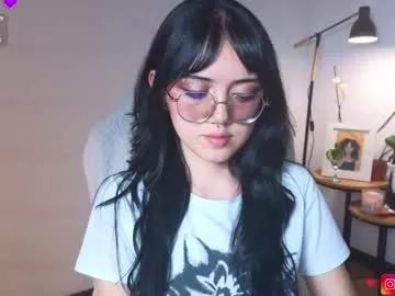 suzumi_ from Chaturbate