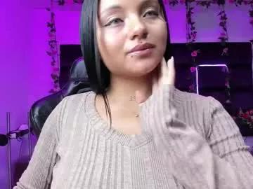 sweelanna from Chaturbate