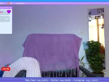 sweet_bluee from Chaturbate