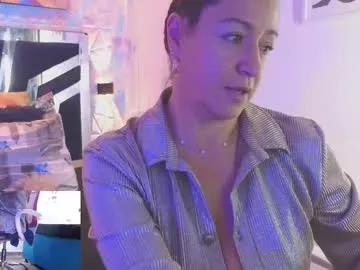 sweet_evans___ from Chaturbate