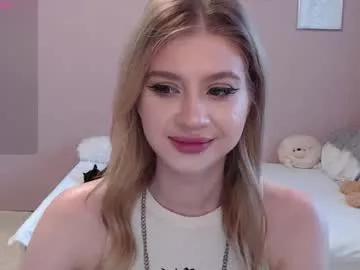 sweet_nicole_333 from Chaturbate