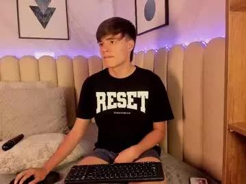 sweet_petter from Chaturbate