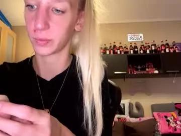 sweetblondye from Chaturbate