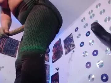 sweetdevil631 from Chaturbate
