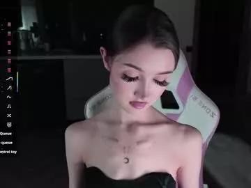 sweetiebones from Chaturbate