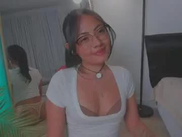 sweetlizzyyy from Chaturbate