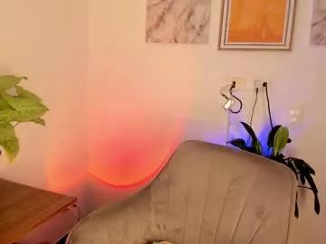 sweettaaron from Chaturbate