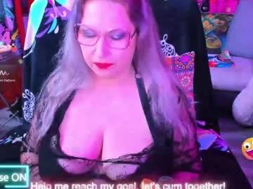 sweetylisahard from Chaturbate