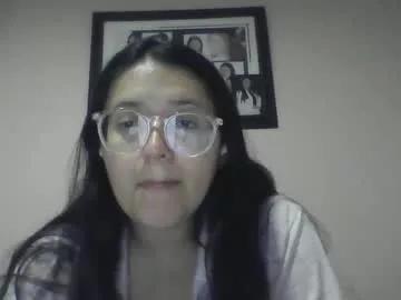 sweetyypeach from Chaturbate