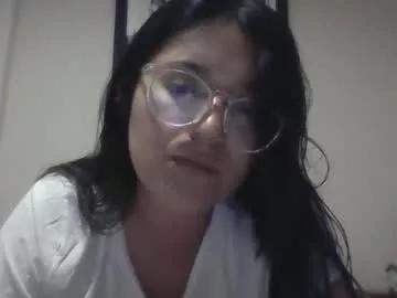 sweetyypeach from Chaturbate
