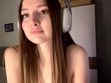 tammeratwiss from Chaturbate