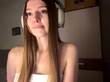 tammeratwiss from Chaturbate