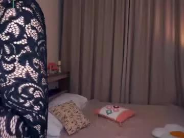 tanaichon from Chaturbate