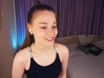 tanaichon from Chaturbate