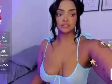 tarathomson from Chaturbate