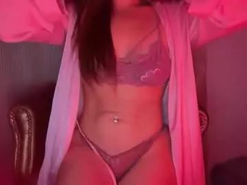 Explore our live girls sluts from our Custom and Multi clubs and checkout exclusive access to highly interactive content, such as shape, hair, titties, pussy type and many more.