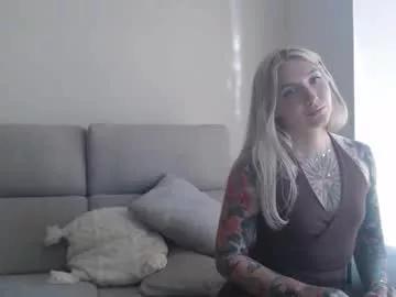 tattoobbgirl from Chaturbate