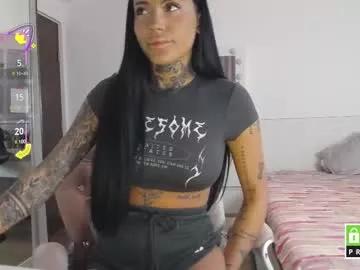 Explore our live girls sluts from our Custom and Multi clubs and checkout exclusive access to highly interactive content, such as shape, hair, titties, pussy type and many more.