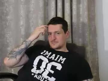 tattooedhunk_ from Chaturbate
