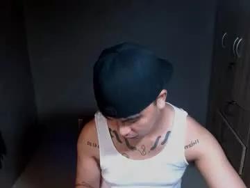 tattooguy1209 from Chaturbate