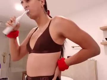 Explore our live girls sluts from our Custom and Multi clubs and checkout exclusive access to highly interactive content, such as shape, hair, titties, pussy type and many more.