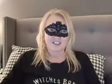 Thaleiaquinn webcams show profile image 