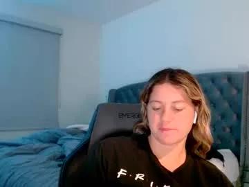 thatprettyblondegirl from Chaturbate