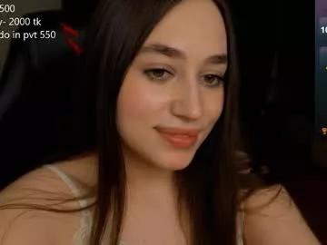 Explore our live girls sluts from our Custom and Multi clubs and checkout exclusive access to highly interactive content, such as shape, hair, titties, pussy type and many more.