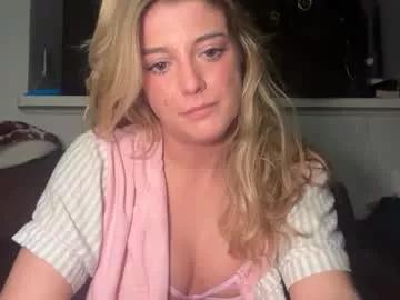 Theoneandonlyava webcams show profile image 