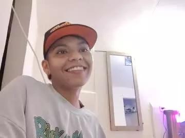 Thomas27f webcams show profile image 
