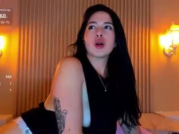 Explore our live girls sluts from our Custom and Multi clubs and checkout exclusive access to highly interactive content, such as shape, hair, titties, pussy type and many more.
