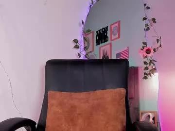 tiffvalentinee_ from Chaturbate