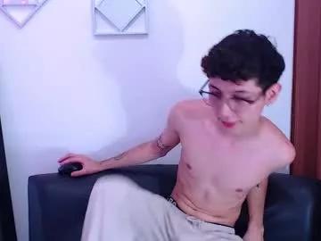 Tight_and_thick webcams show profile image 