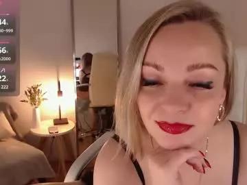 tilly_eliot from Chaturbate