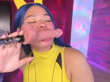 Explore our live girls sluts from our Custom and Multi clubs and checkout exclusive access to highly interactive content, such as shape, hair, titties, pussy type and many more.