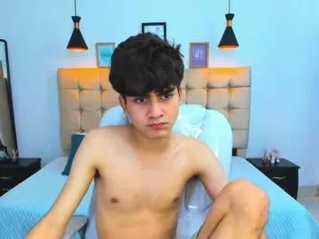 tommy18__ from Chaturbate