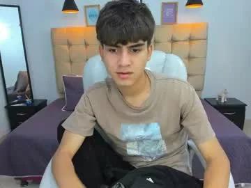 tommy18__ from Chaturbate