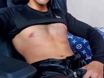tommy_bred from Chaturbate