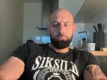tommyx01 from Chaturbate