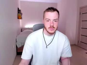 toohornyserj from Chaturbate