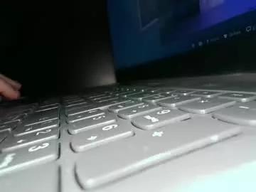 toponipi10 from Chaturbate