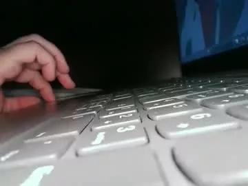 toponipi10 from Chaturbate