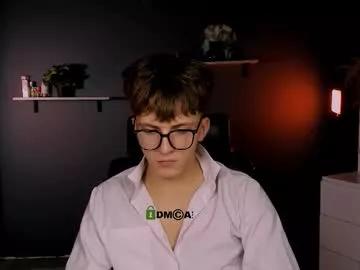 travis_wolf_ from Chaturbate is Freechat