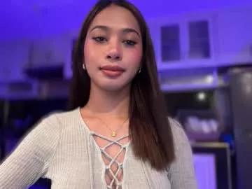 Tskendall_collins webcams show profile image 
